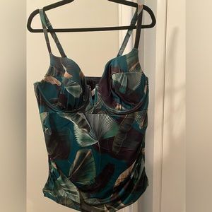 Palm pattern Fitted Underwire Swim Tankini Top 42DD